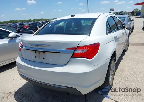 2014 Chrysler 200 Lx из США, поврежденный, VIN 1C3CCBAB1EN205499